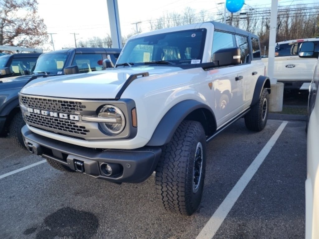 New 2025 Ford Bronco Badlands SUV