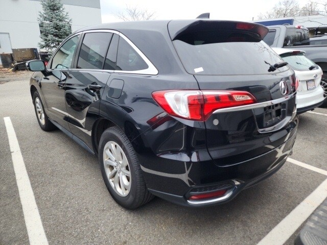 2016 Acura RDX Technology Plus photo 2