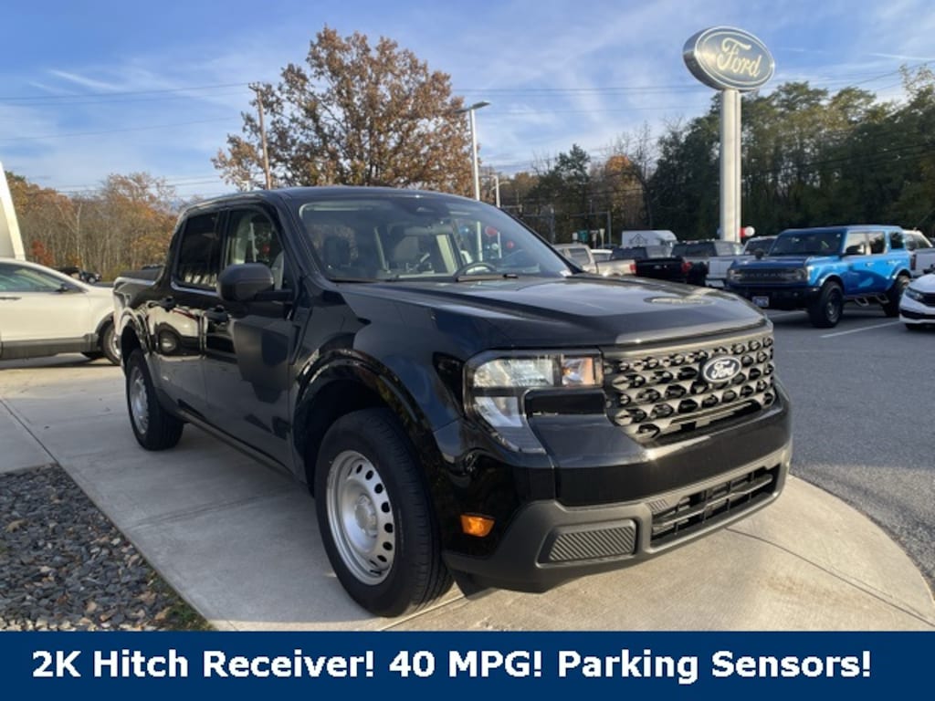 New 2025 Ford Maverick XL Truck