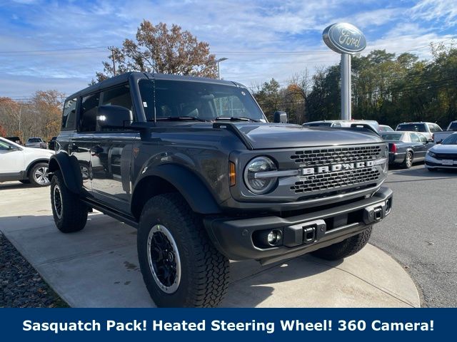 2025 Ford Bronco Badlands 4x4's photo