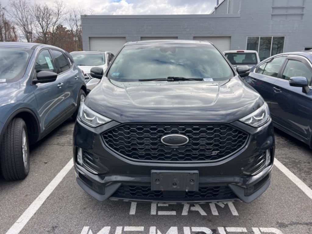 Certified 2019 Ford Edge ST SUV