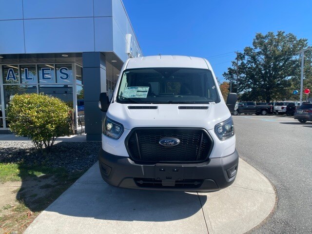 2025 Ford Transit photo 2