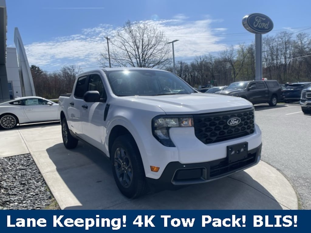 New 2025 Ford Maverick XLT Truck