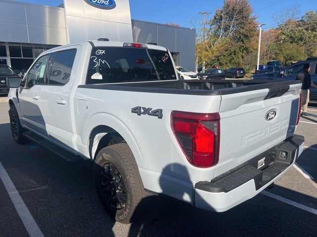 2025 Ford F-150 XLT photo 4