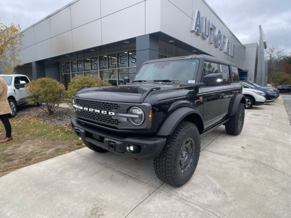 New 2025 Ford Bronco Badlands SUV