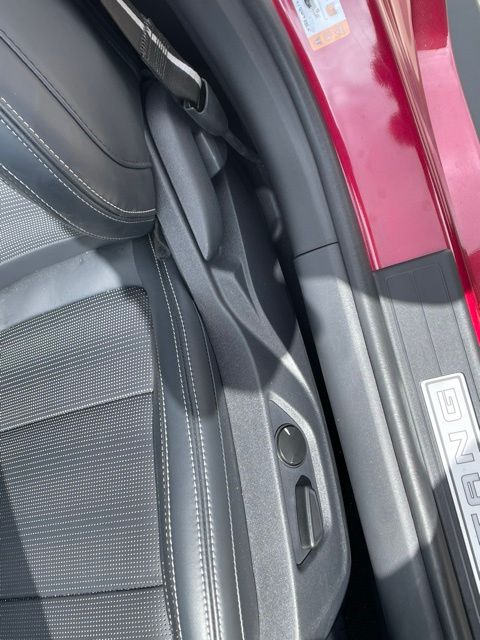 2025 Ford Mustang GT Premium Convertible - Photo 13