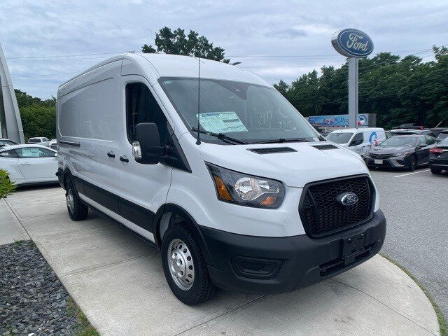 2025 Ford Transit photo 2