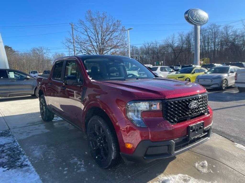 New 2025 Ford Maverick XLT Truck