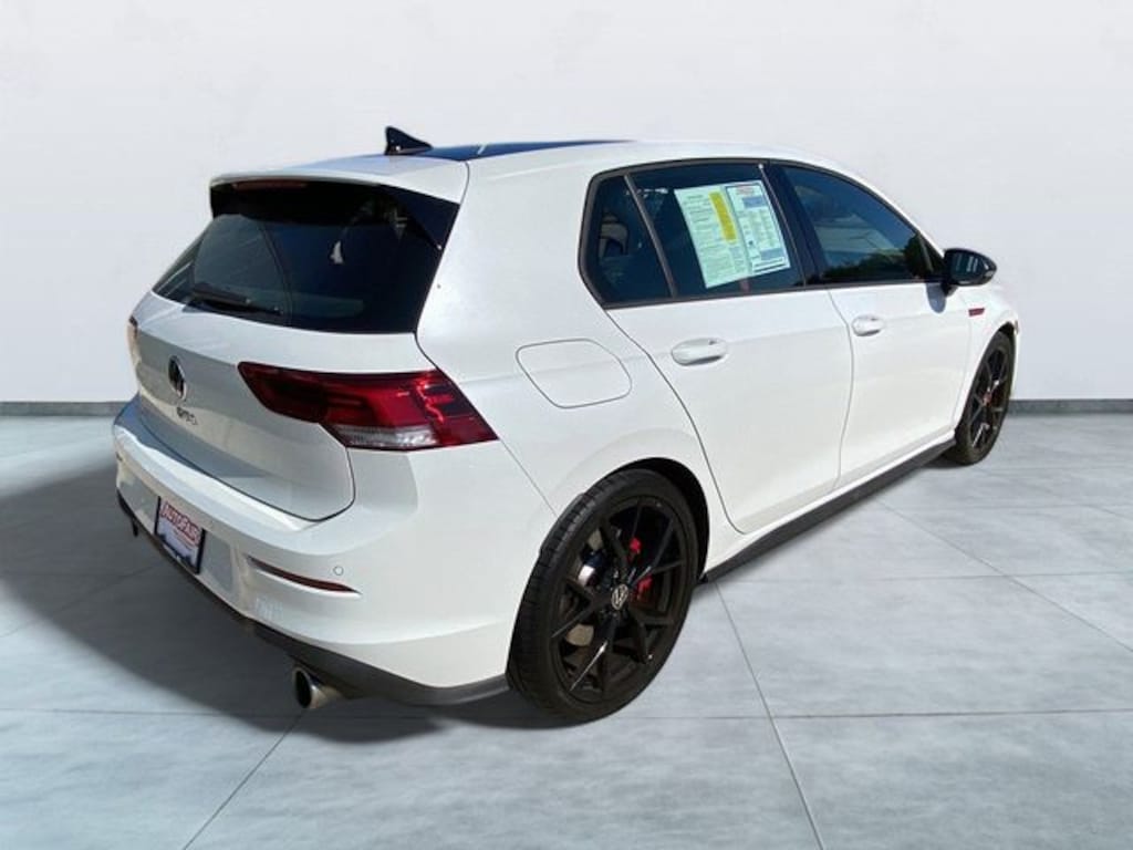 Certified 2024 Volkswagen Golf GTI SE Hatchback
