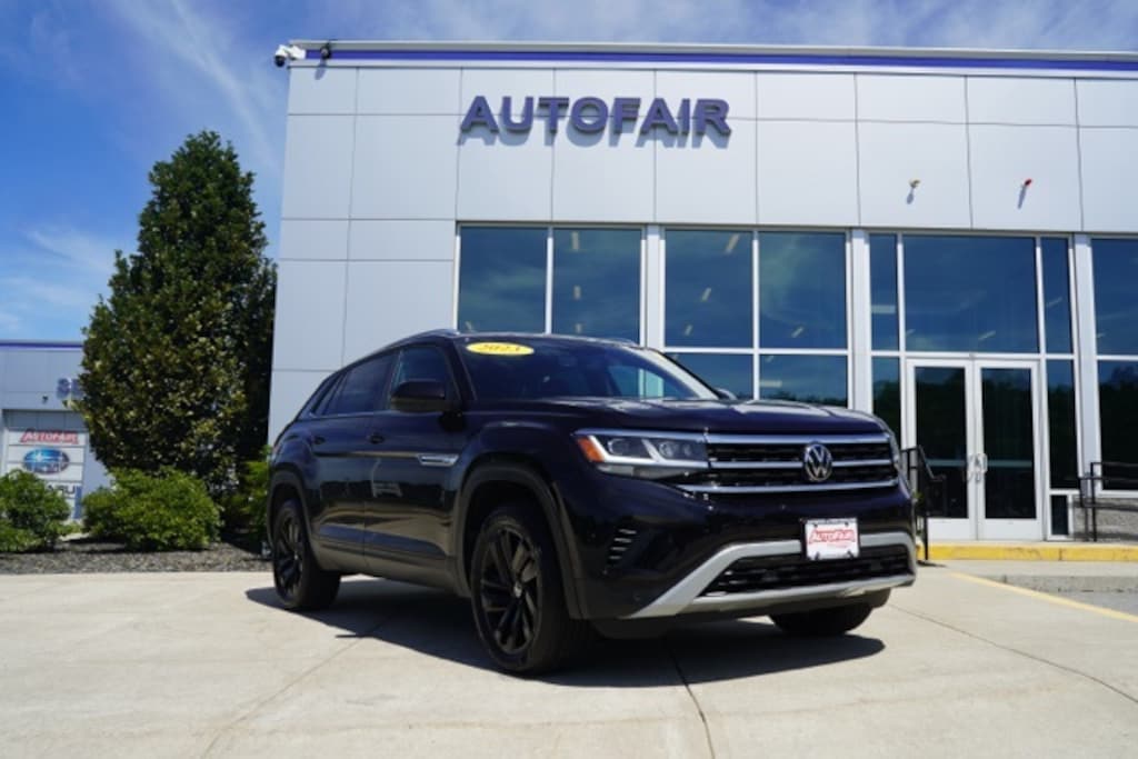 Certified 2023 Volkswagen Atlas Cross Sport 3.6L V6 SE w/Technology SUV