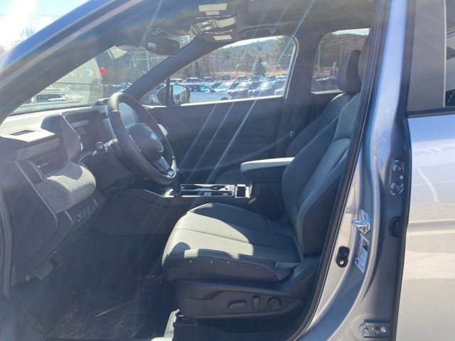 2026 Subaru Outback Limited - Photo 11