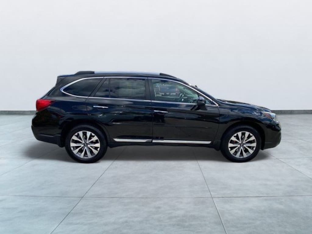 Used 2019 Subaru Outback 2.5i SUV