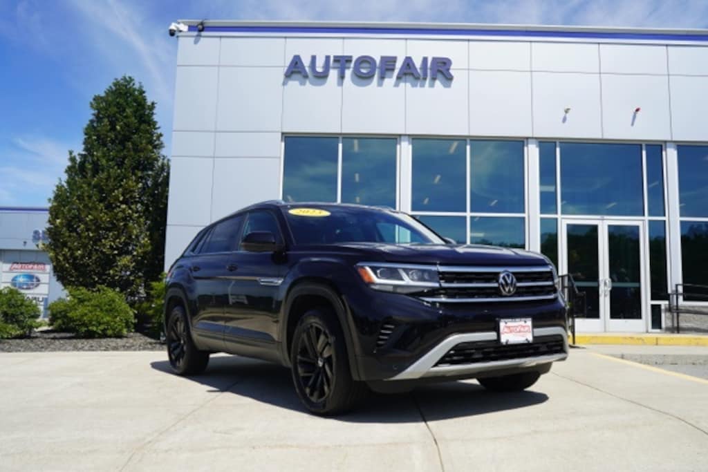 Certified 2023 Volkswagen Atlas Cross Sport 3.6L V6 SE w/Technology SUV
