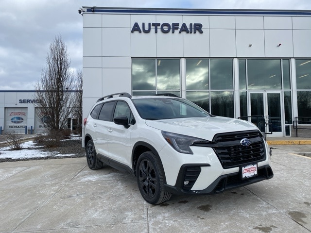 2025 Subaru Ascent Onyx Edition-Touring's photo