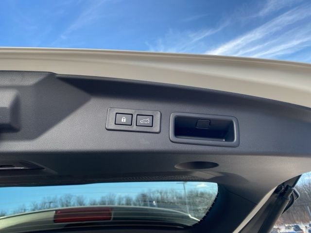 2026 Subaru Forester Premium - Photo 36