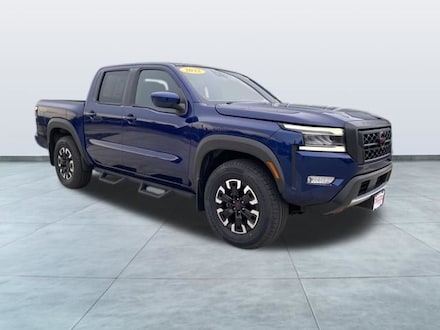 2022 Nissan Frontier PRO-4X Truck