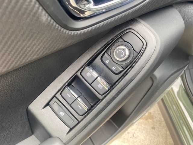 2026 Subaru Crosstrek Limited - Photo 13