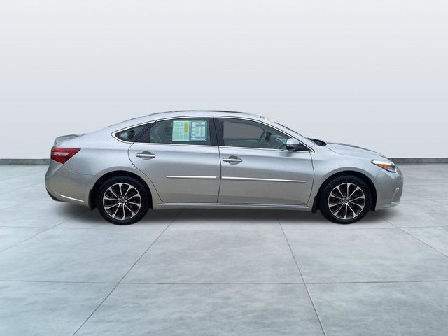 Used 2018 Toyota Avalon XLE Premium with VIN 4T1BK1EB5JU288851 for sale in Haverhill, MA