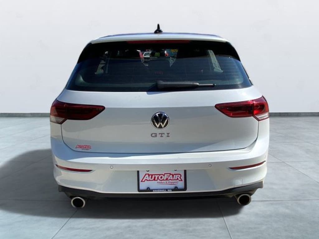 Certified 2024 Volkswagen Golf GTI SE Hatchback