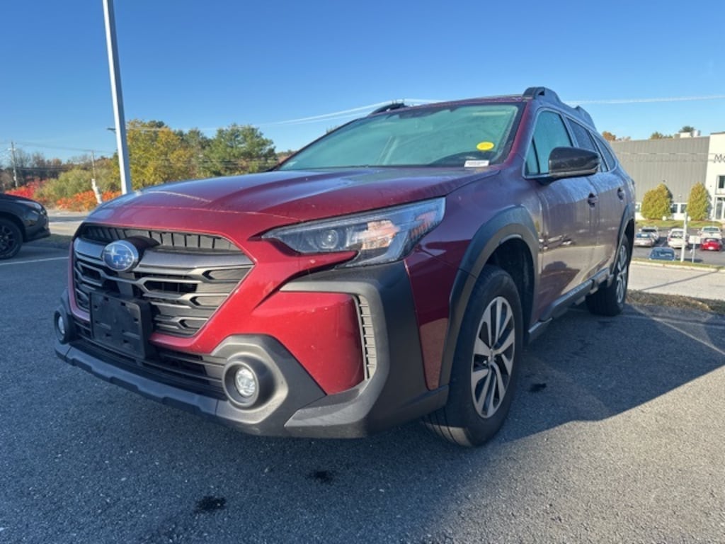Used 2023 Subaru Outback Premium SUV