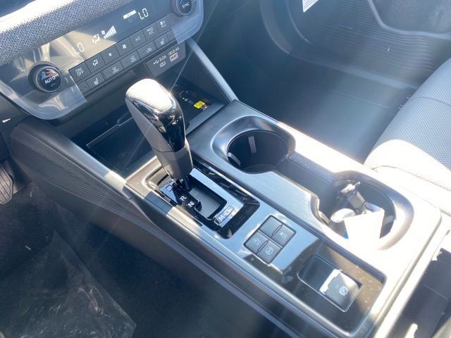 2026 Subaru Outback Limited - Photo 27