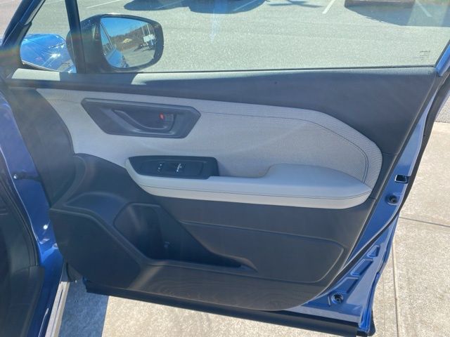 2026 Subaru Forester Premium - Photo 40
