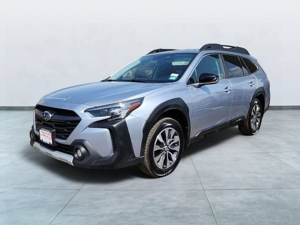 Used 2024 Subaru Outback Limited SUV
