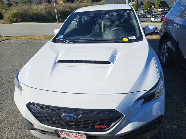 2025 Subaru WRX Premium photo 3