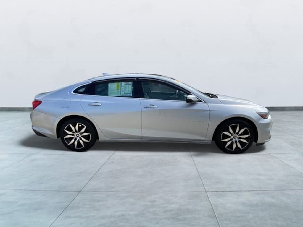 Used 2017 Chevrolet Malibu LT Sedan
