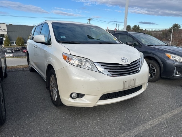 2015 Toyota Sienna XLE