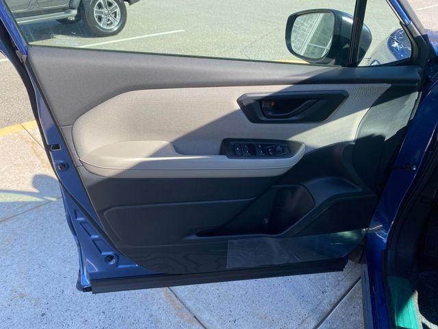 2026 Subaru Forester Base - Photo 12