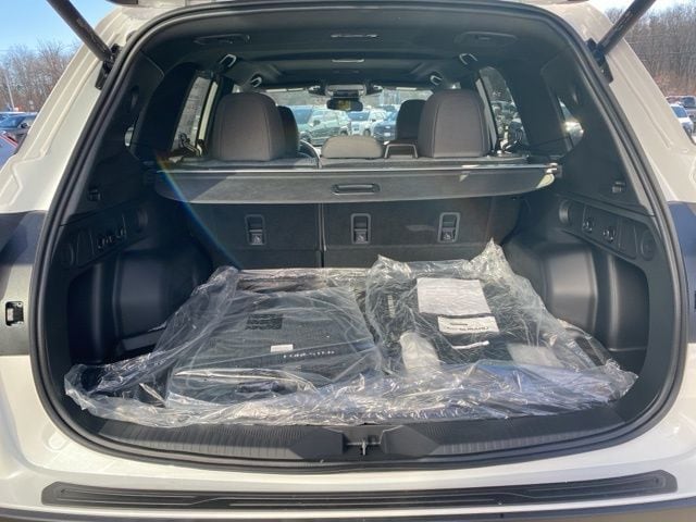 2026 Subaru Forester Premium - Photo 33
