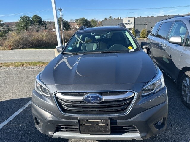 2021 Subaru Outback Limited photo 2