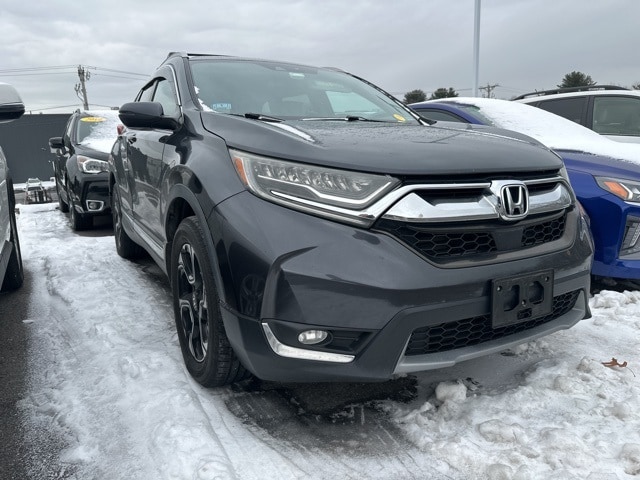 2017 Honda CR-V Touring's photo