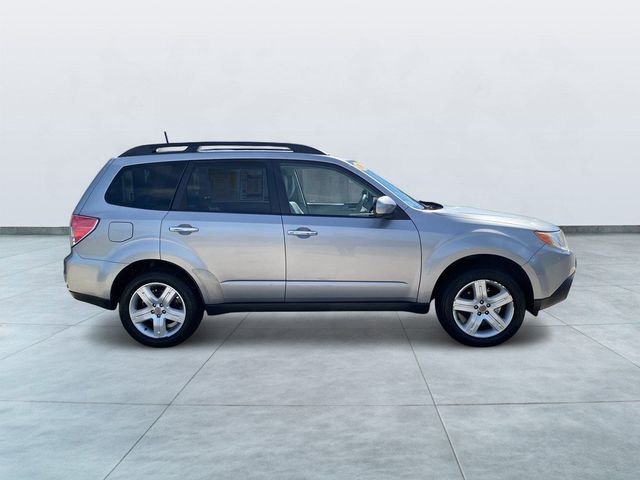 Used 2009 Subaru Forester 2.5X Premium Package with VIN JF2SH63609H793000 for sale in Haverhill, MA