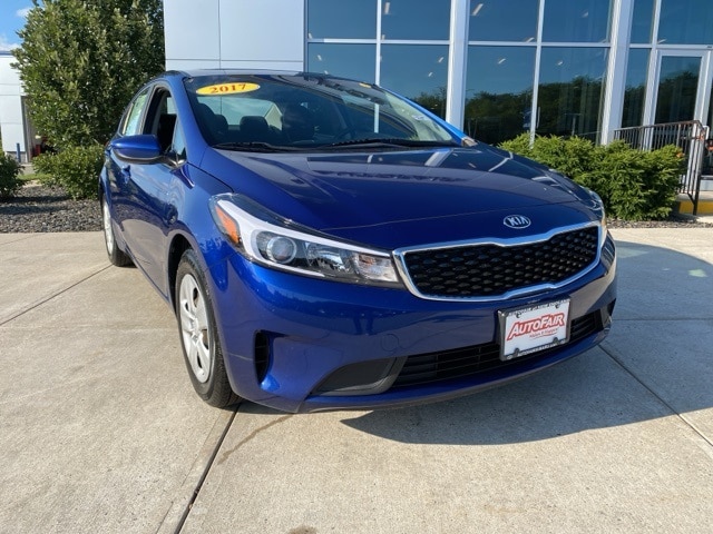 Used 2017 Kia Forte LX with VIN 3KPFK4A74HE153555 for sale in Haverhill, MA