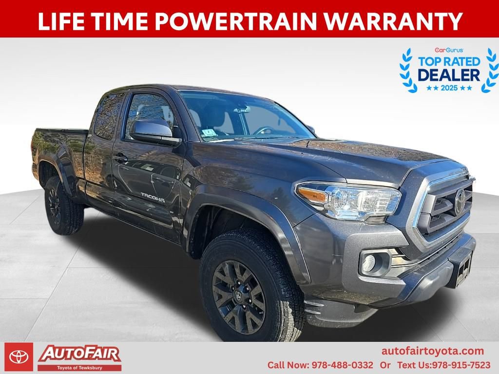 2021 Toyota Tacoma SR5's photo