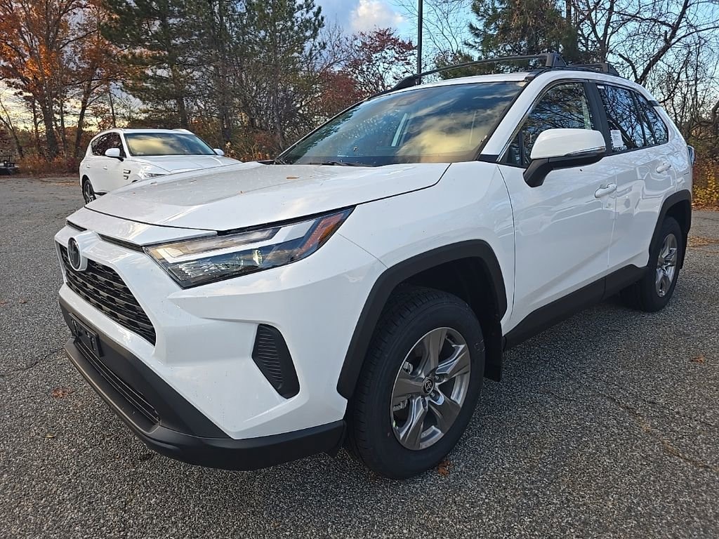 New 2025 Toyota RAV4 XLE SUV