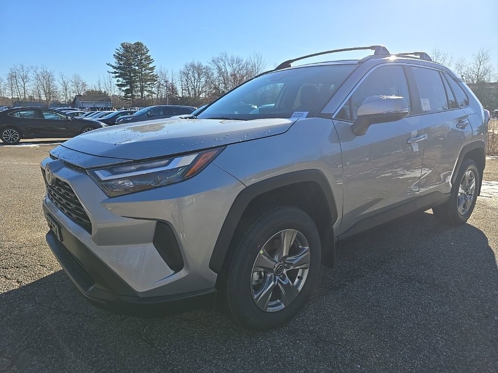 New 2025 Toyota RAV4 XLE SUV