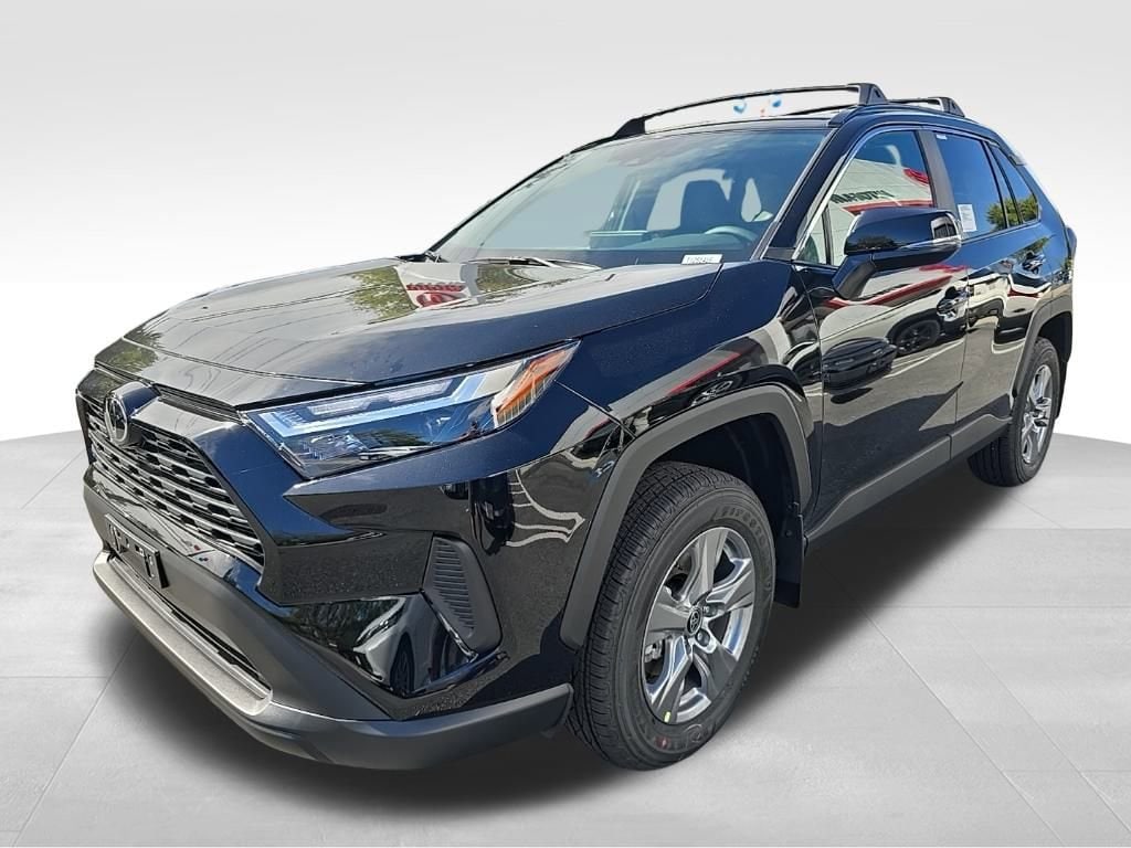 New 2025 Toyota RAV4 XLE SUV