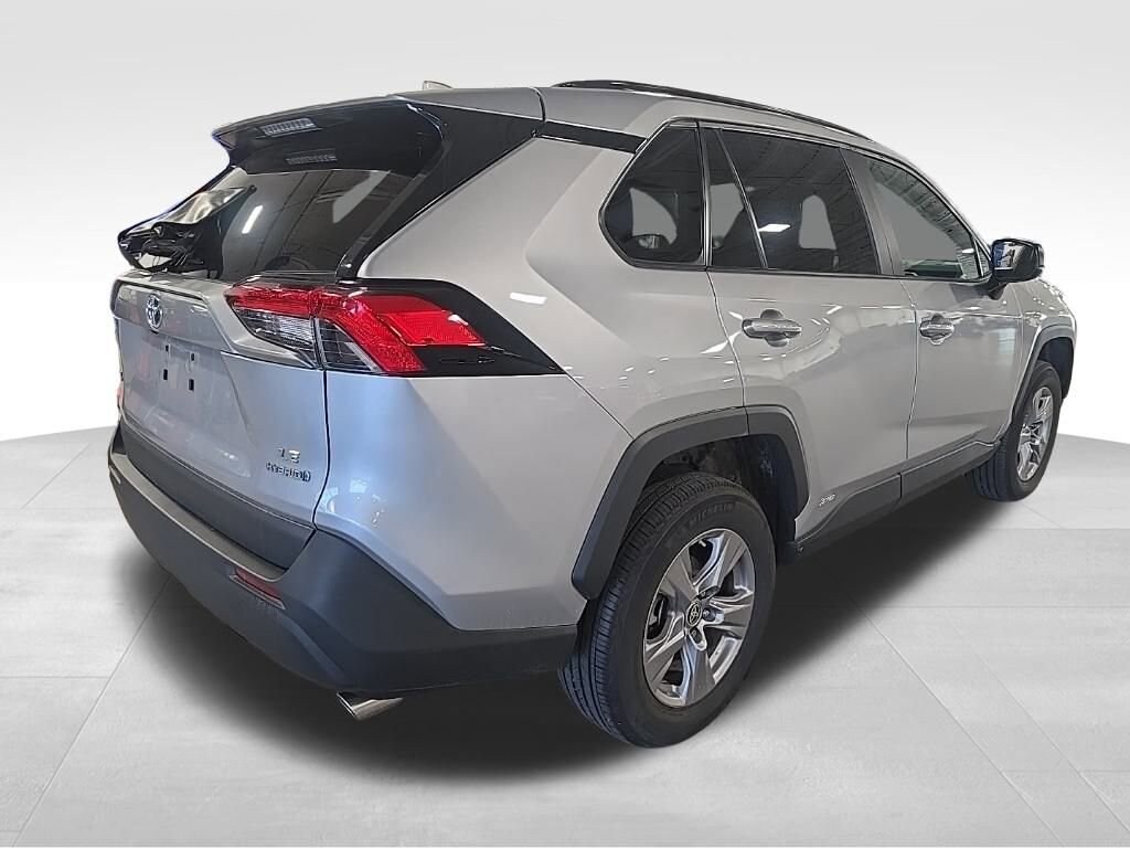 Used 2022 Toyota RAV4 Hybrid LE SUV