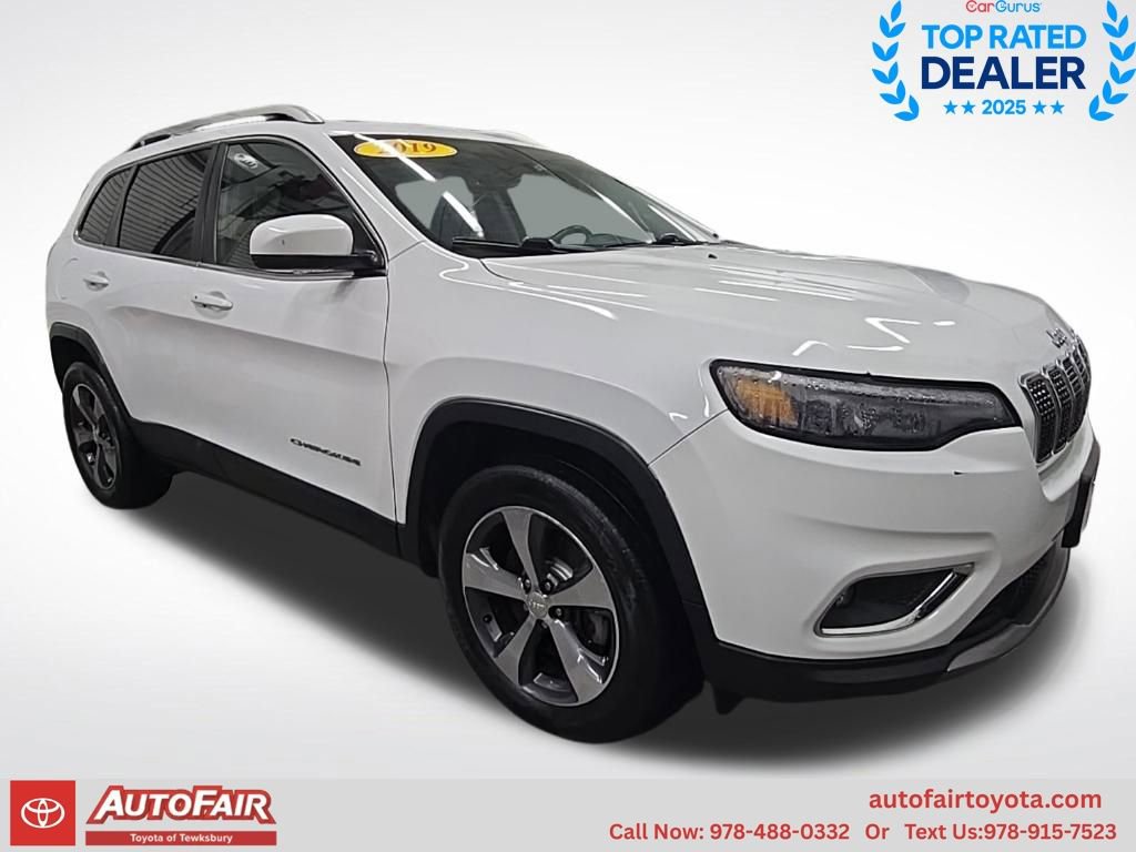 2019 Jeep Cherokee Limited's photo