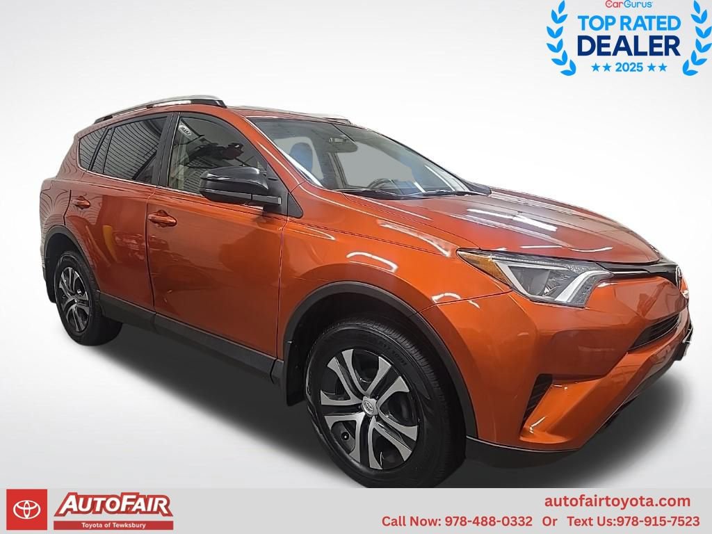 2016 Toyota RAV4 LE's photo