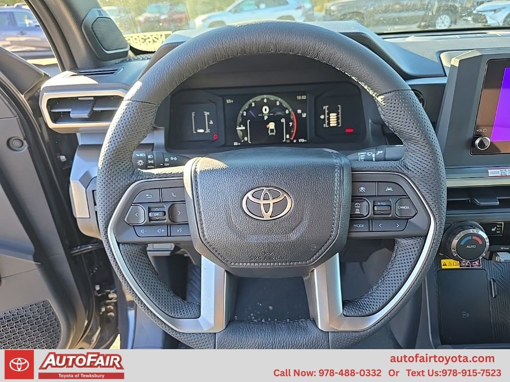2026 Toyota Tacoma SR5 - Photo 12