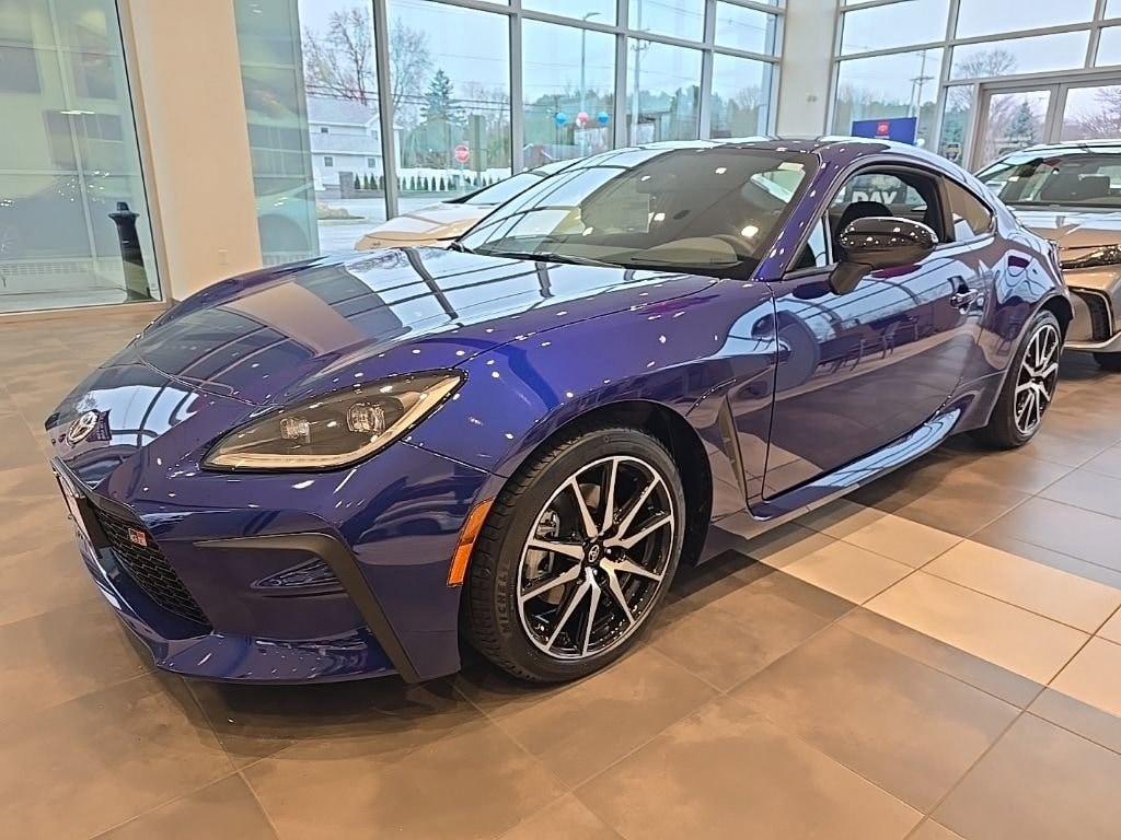 New 2025 Toyota GR86 GR86 Coupe