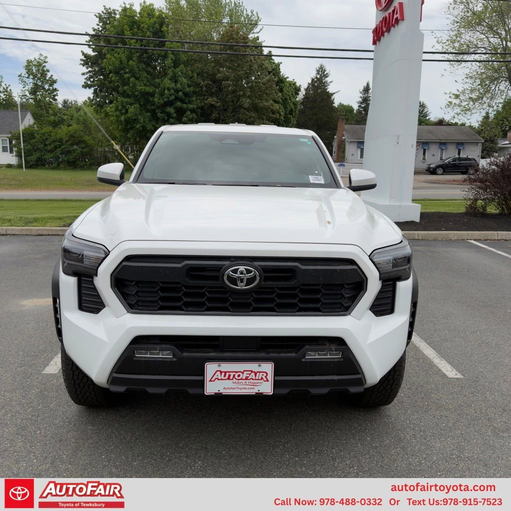 2026 Toyota Tacoma TRD Off Road - Photo 2