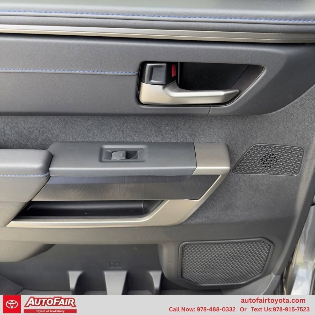 2026 Toyota Tundra Platinum - Photo 17