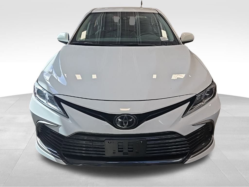 2024 Toyota Camry LE photo 2