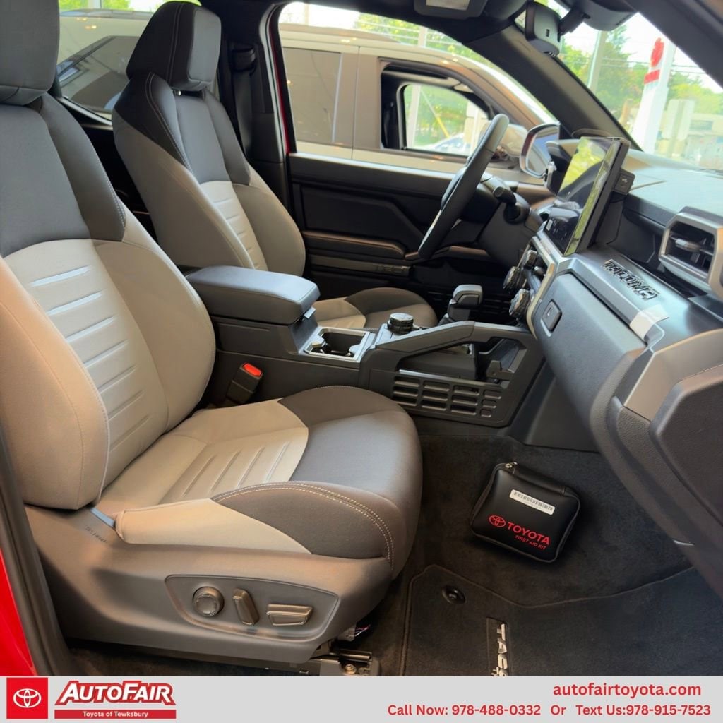 2025 Toyota Tacoma TRD Off Road - Photo 21