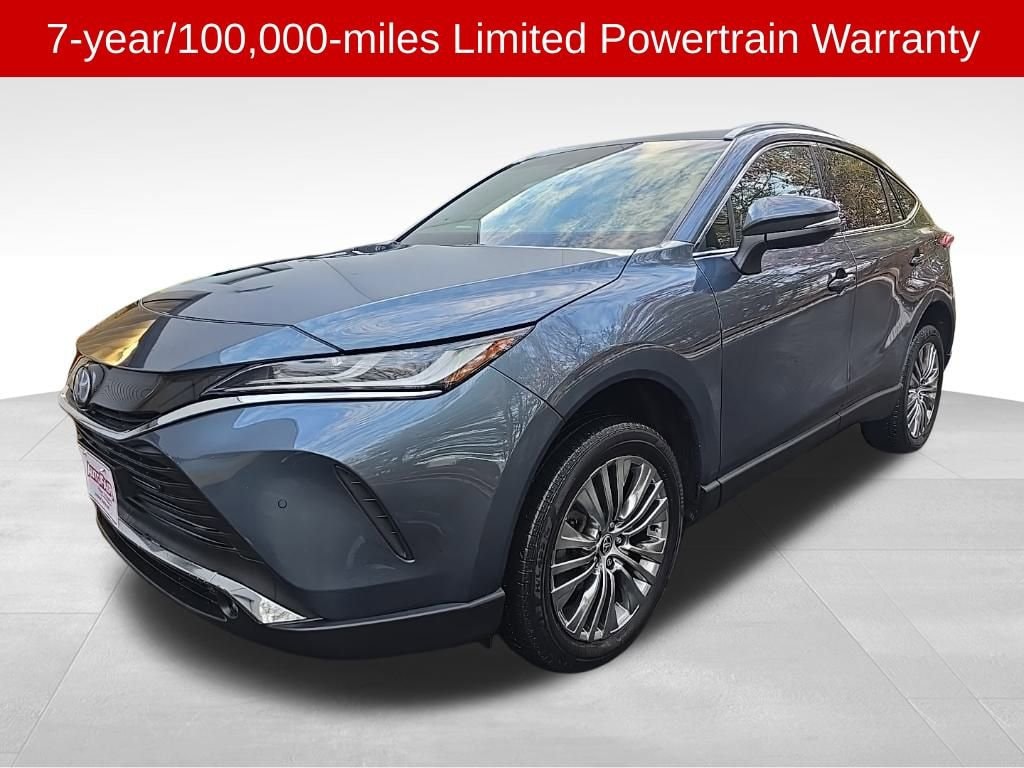 Used 2024 Toyota Venza XLE SUV